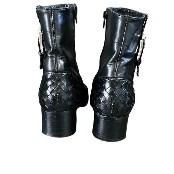 Like-new Brighton Boots - Picture 4 of 10